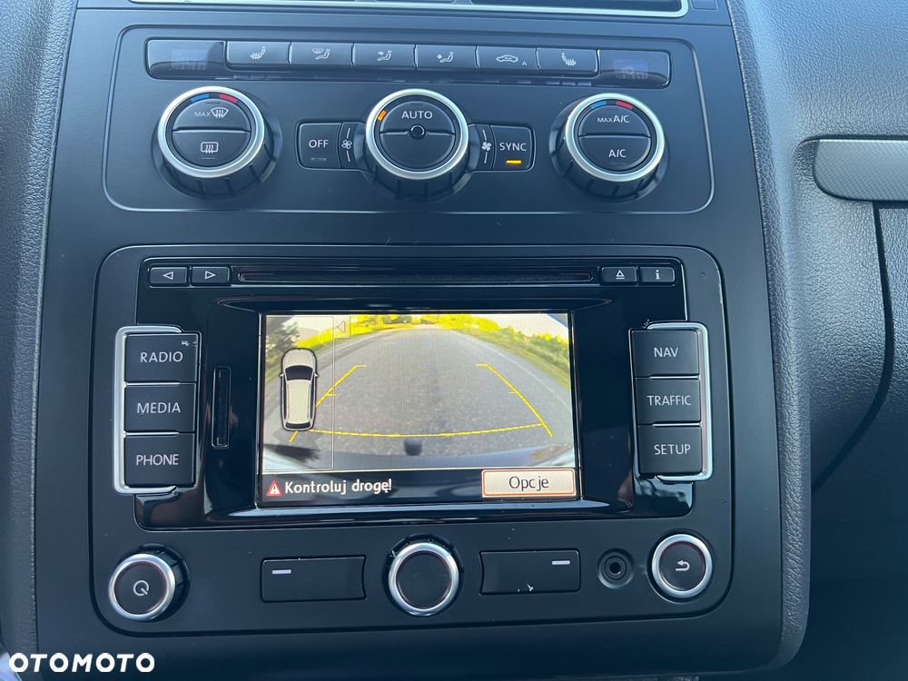 Volkswagen Touran 2.0 TDI DPF Highline Perfectline DSG - 25