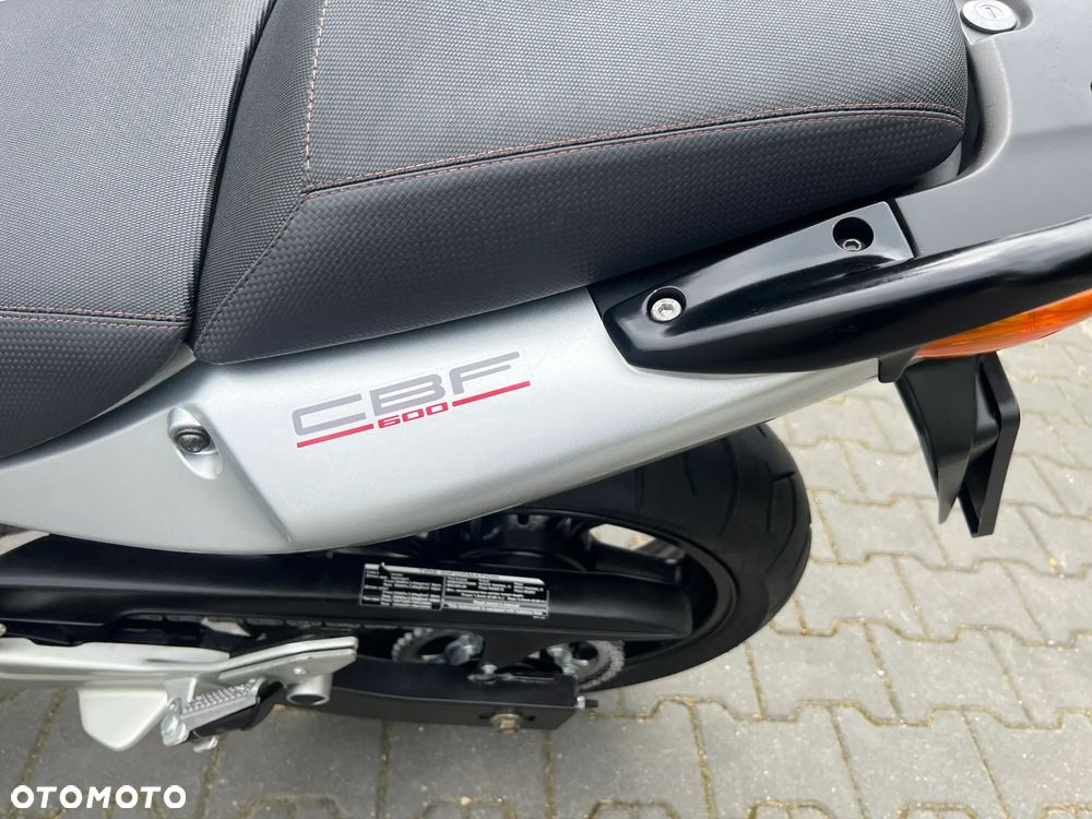 Honda CBF - 29