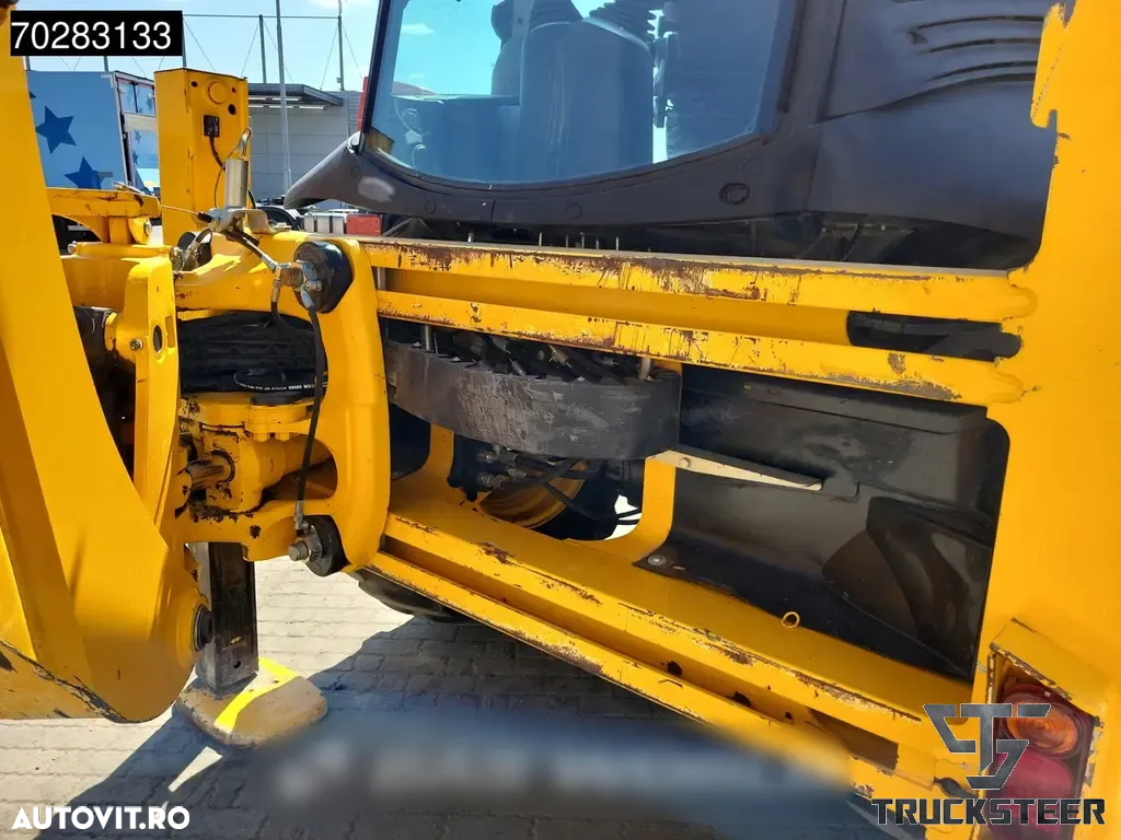 JCB 3CX - 19
