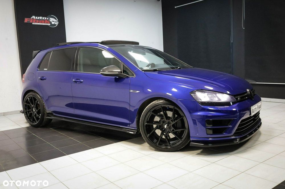 Volkswagen Golf - 8