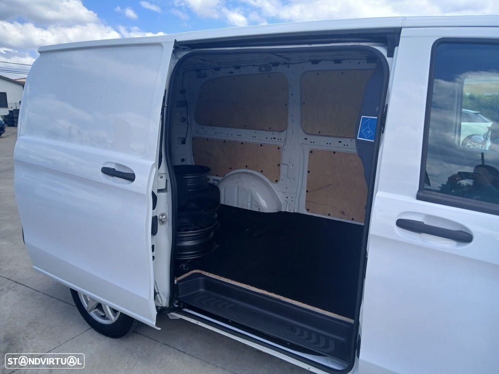 Mercedes-Benz Vito 110 CDi/32 - 10