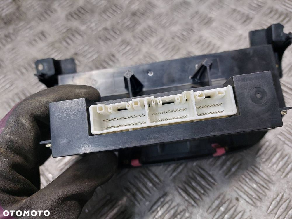 PANEL NAWIEWU TOYOTA RAV4 II LIFT 84010-42030 88650-42170 - 6