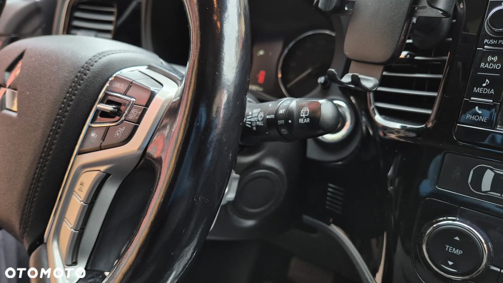 Mitsubishi Outlander - 10