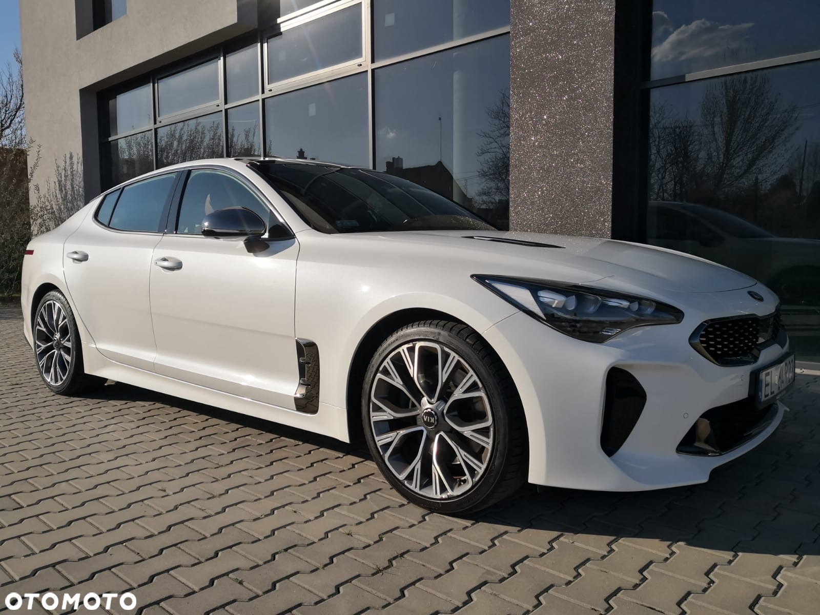 Kia Stinger 2.0 T-GDI GT Line - 9