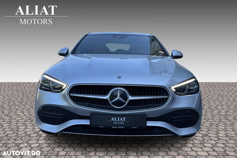 Mercedes-Benz C 220 d 4Matic 9G-TRONIC - 4