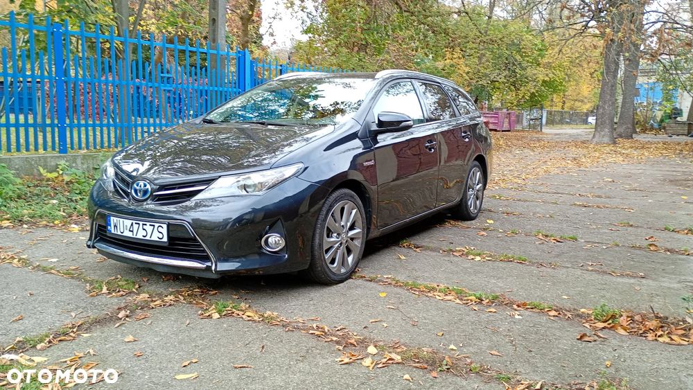 Toyota Auris 1.8 HSD Luna - 3