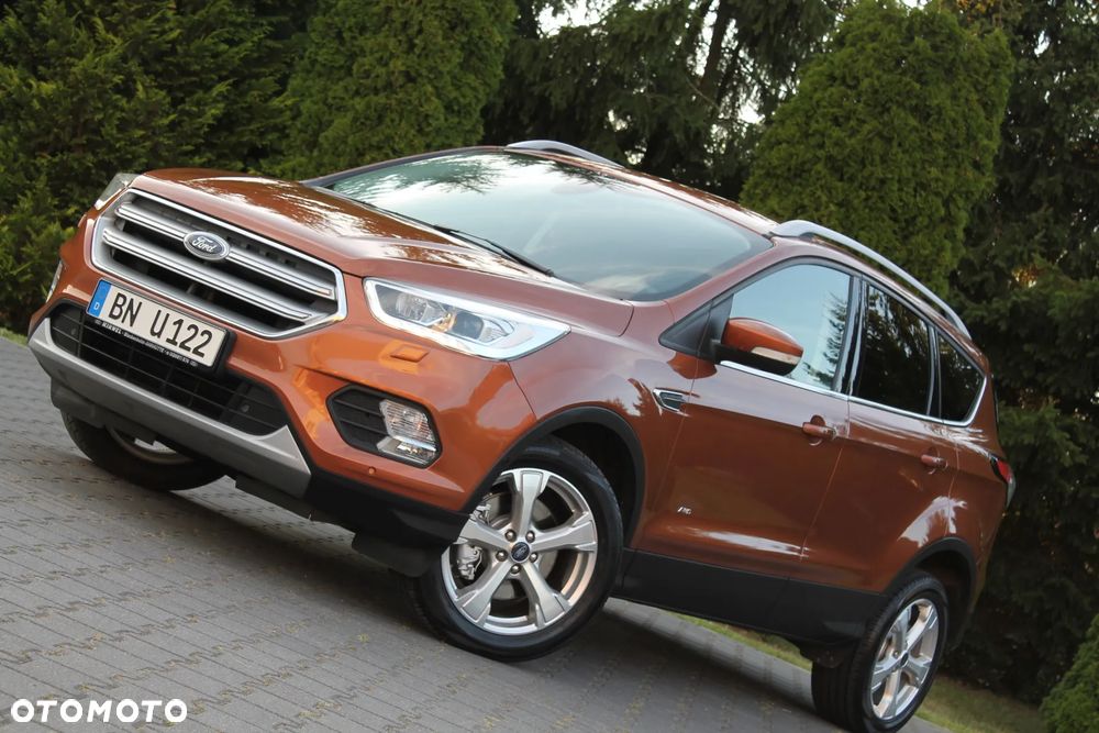 Ford Kuga - 2