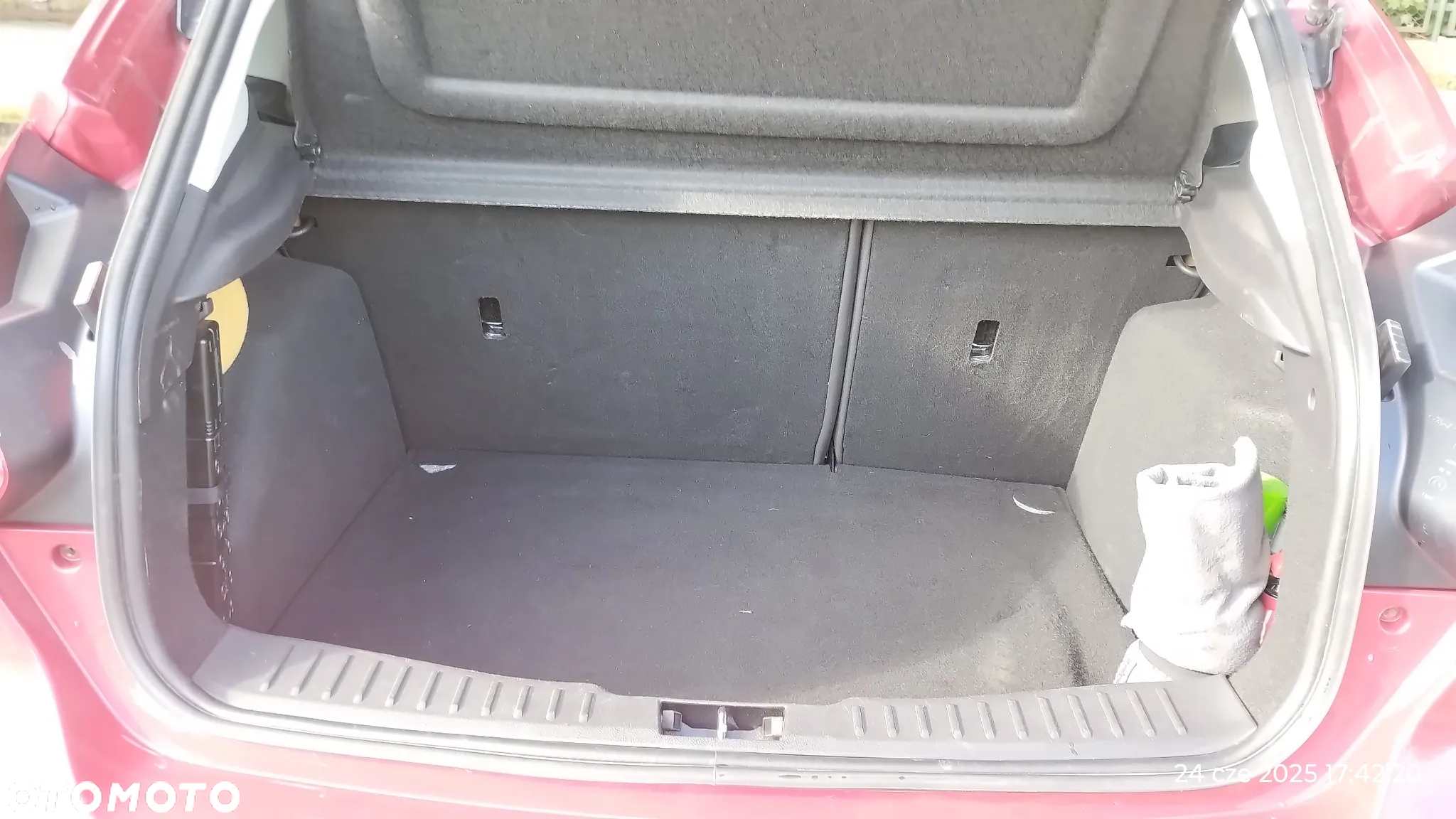 Ford Focus 1.6 FF Titanium - 9