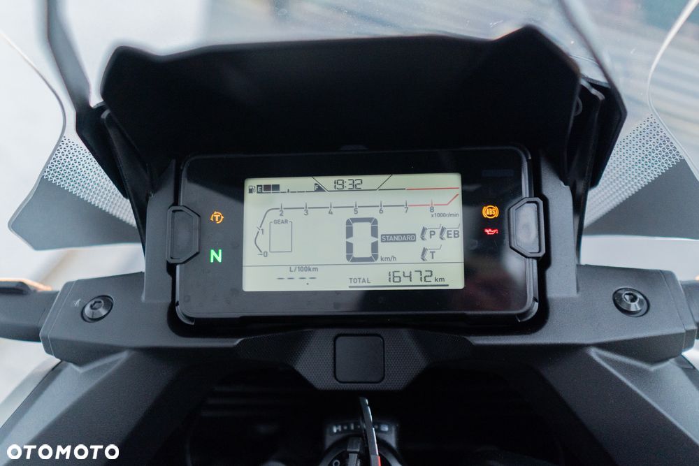 Honda NC - 23