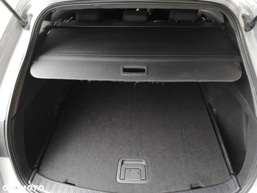 Toyota Corolla 1.8 Hybrid Active - 27