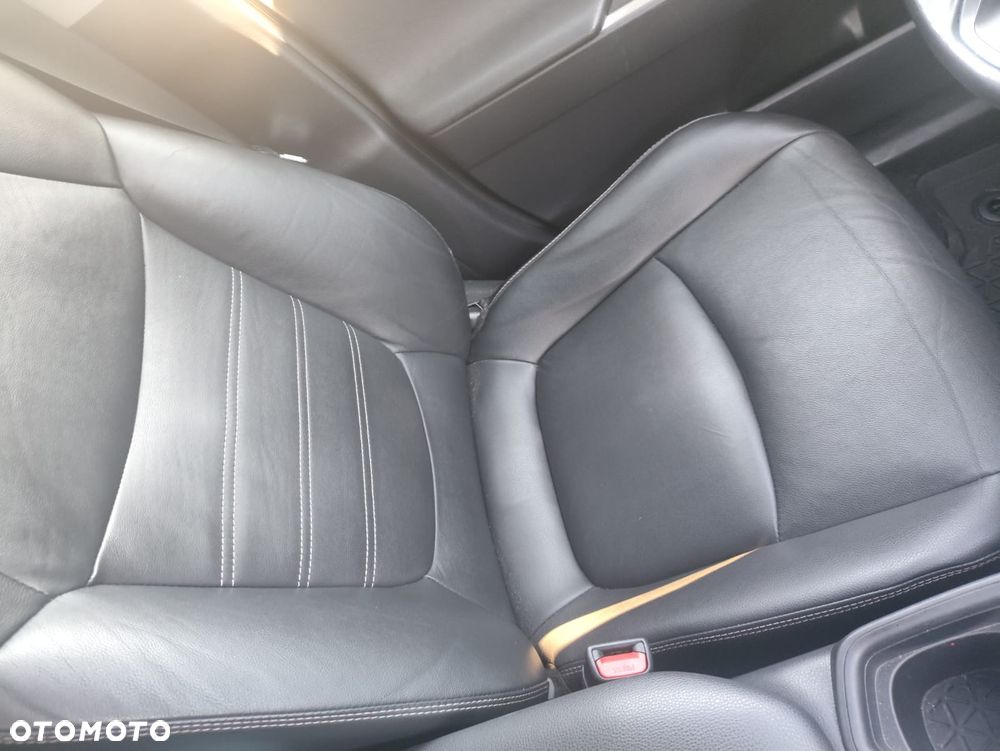Toyota RAV4 2.5 Hybrid Black Edition by JBL 4x2 - 10
