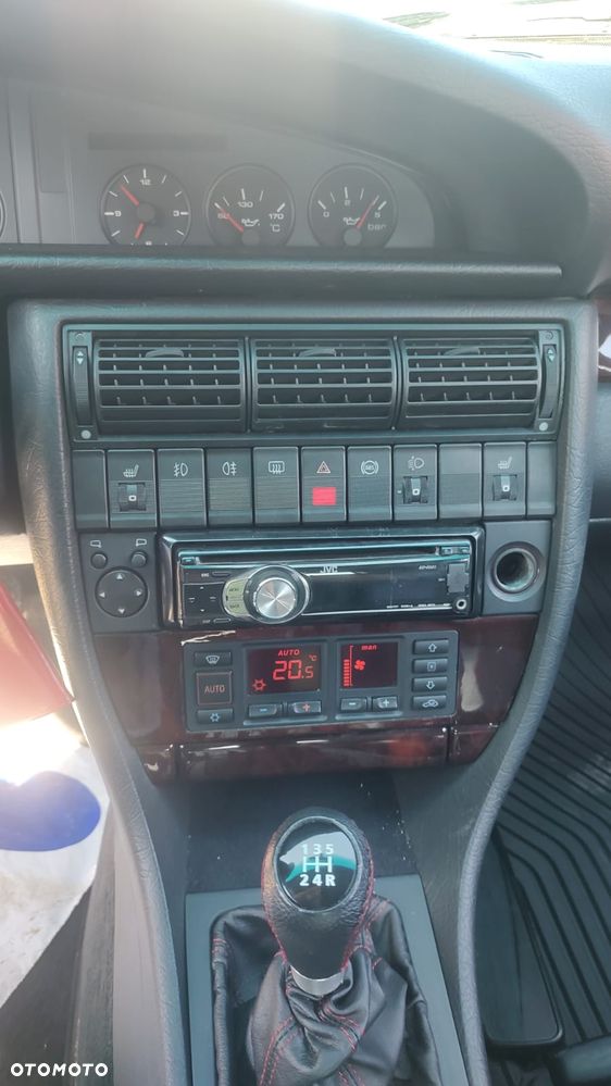 Audi 100 - 18