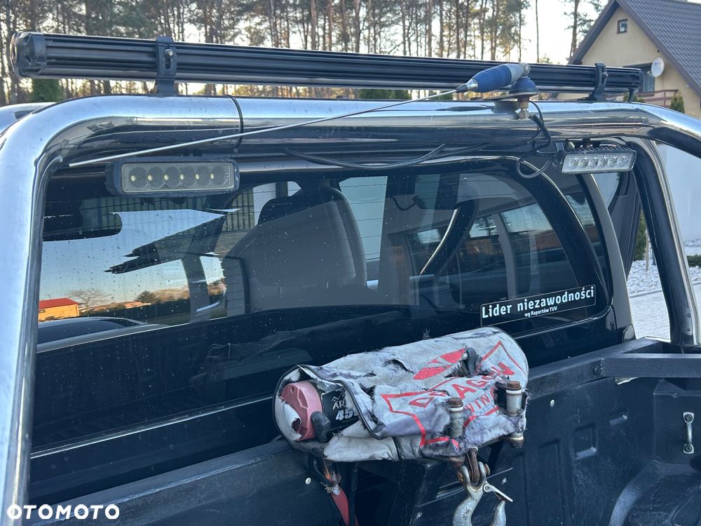 Toyota Hilux - 18