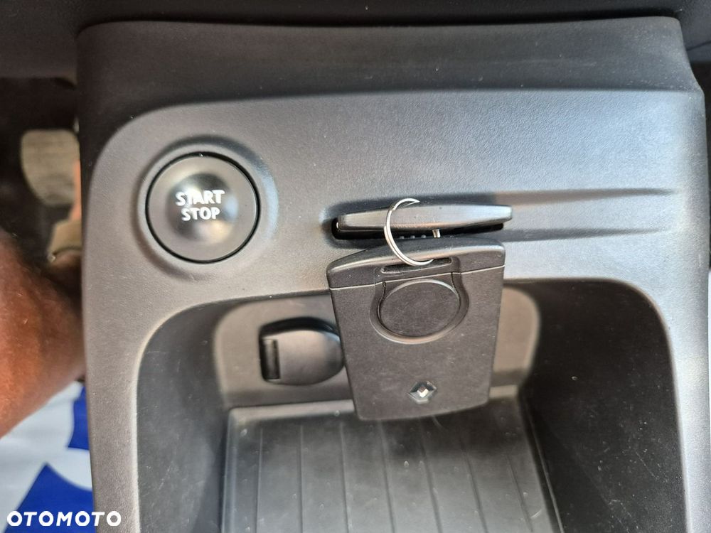 Renault Captur ENERGY TCe 120 LIMITED - 31