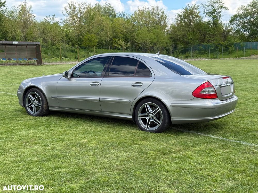 Mercedes-Benz E 220 CDI Automatik Elegance - 8