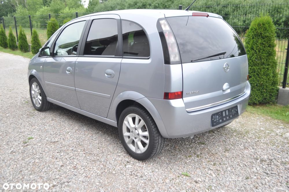 Opel Meriva 1.6 16V Cosmo - 6