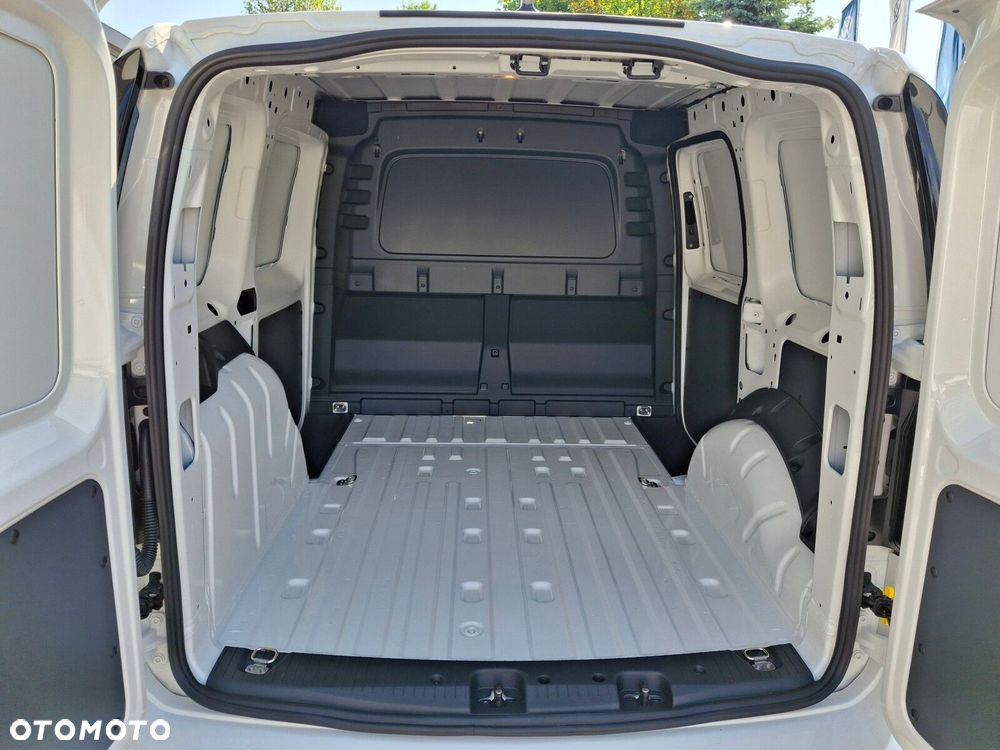 Volkswagen Caddy - 13
