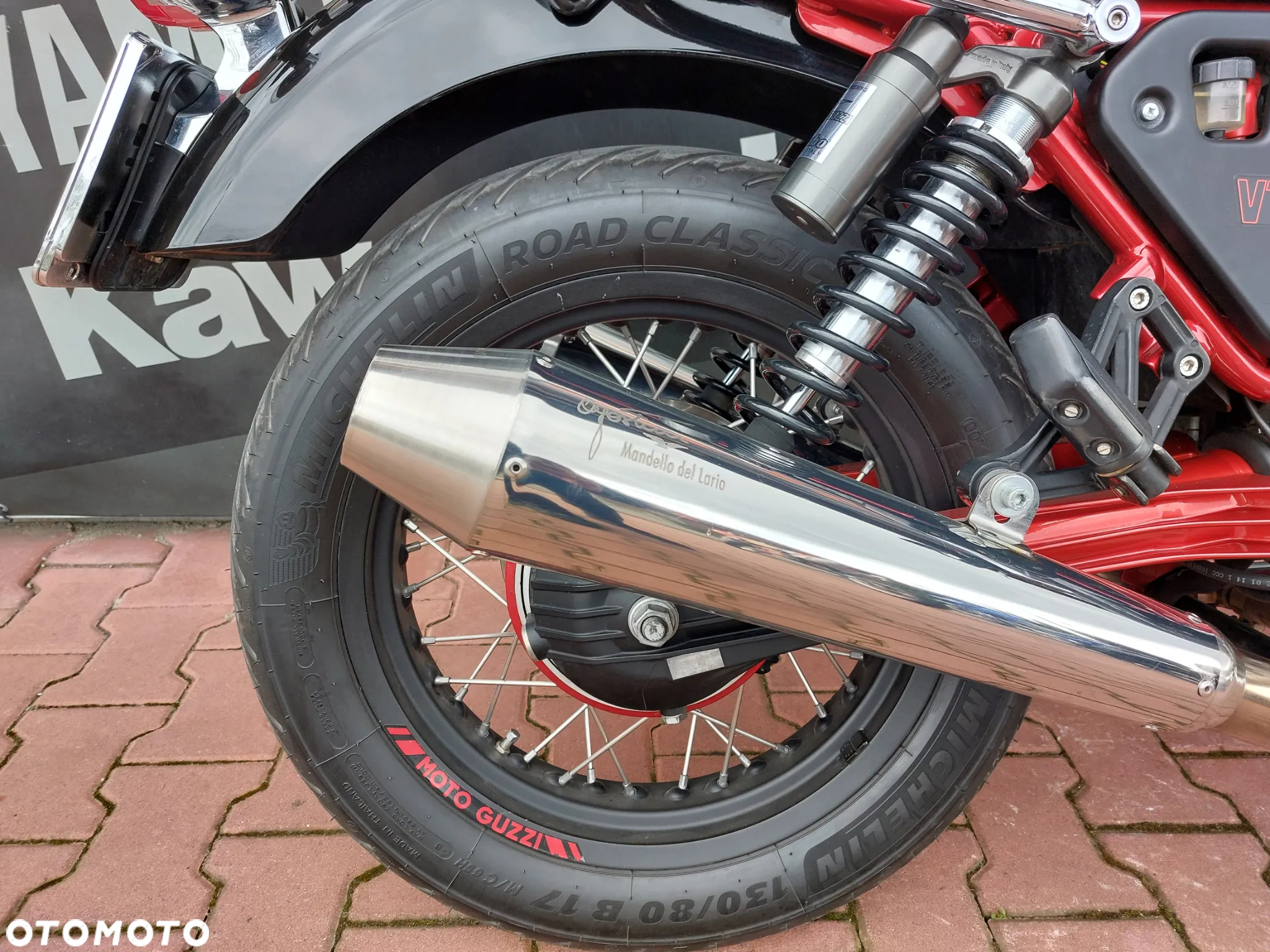 Moto Guzzi V7 - 9
