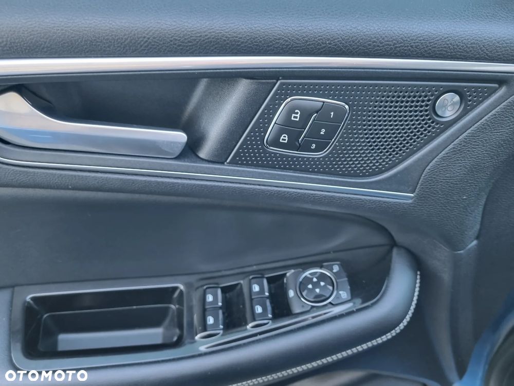 Ford Edge - 19