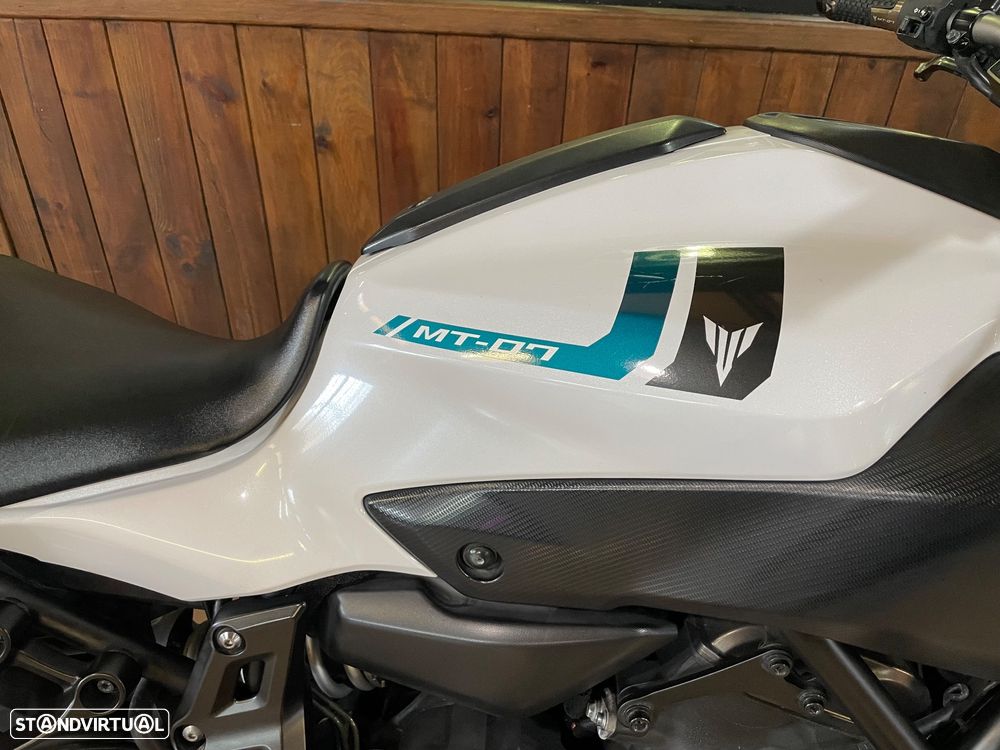 Yamaha MT-07 Akrapovic 55kw - 11