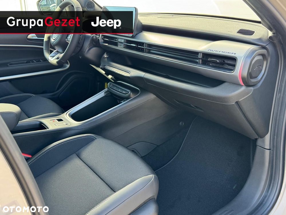 Jeep Avenger - 14