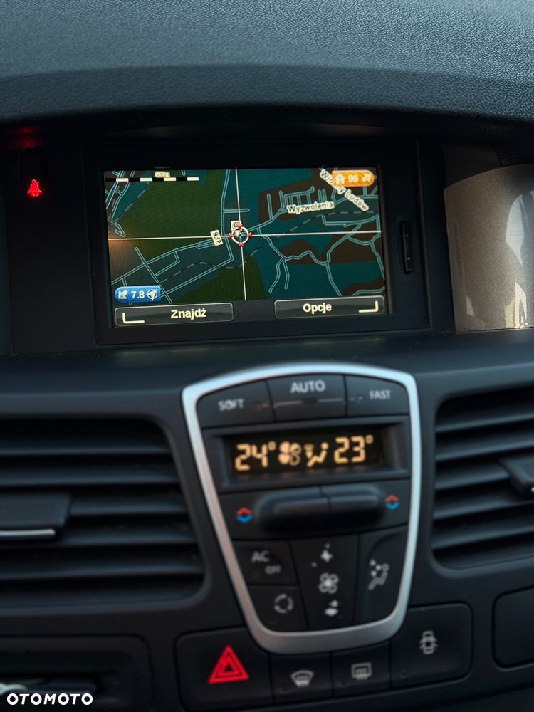 Renault Laguna 2.0 dCi Tech Run - 37