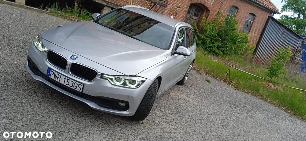 BMW Seria 3 318d - 5
