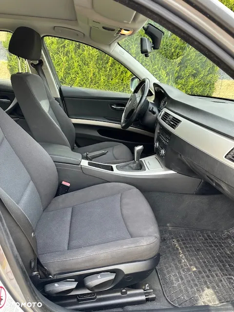 BMW Seria 3 318d - 7