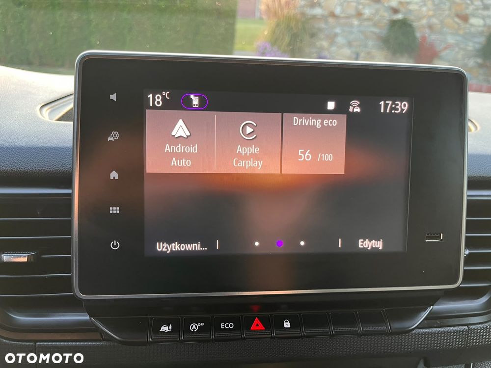 Renault Trafic - 26