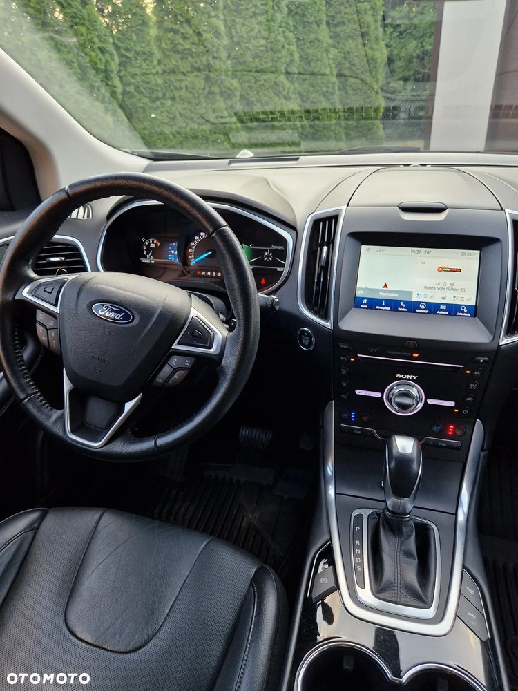 Ford Edge 2.0 EcoBlue Twin-Turbo 4WD Titanium - 18