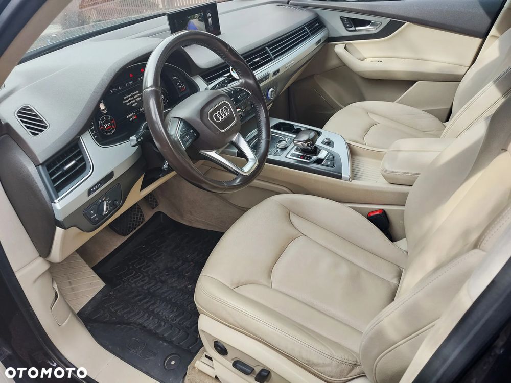 Audi Q7 - 2
