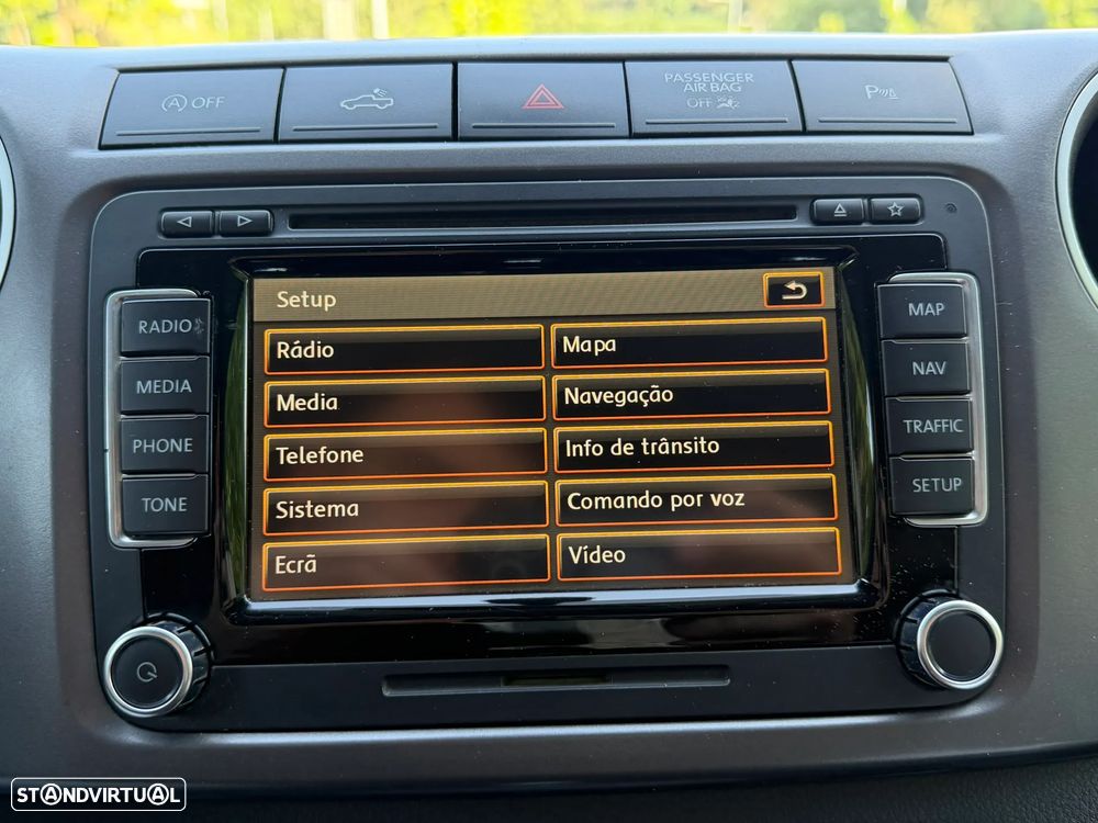 VW Amarok 2.0 BiTDI Auto Highline - 31