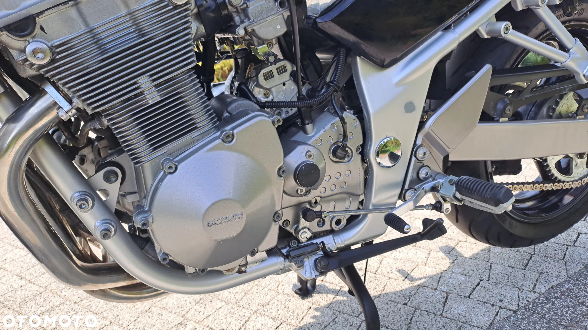 Suzuki Bandit - 25