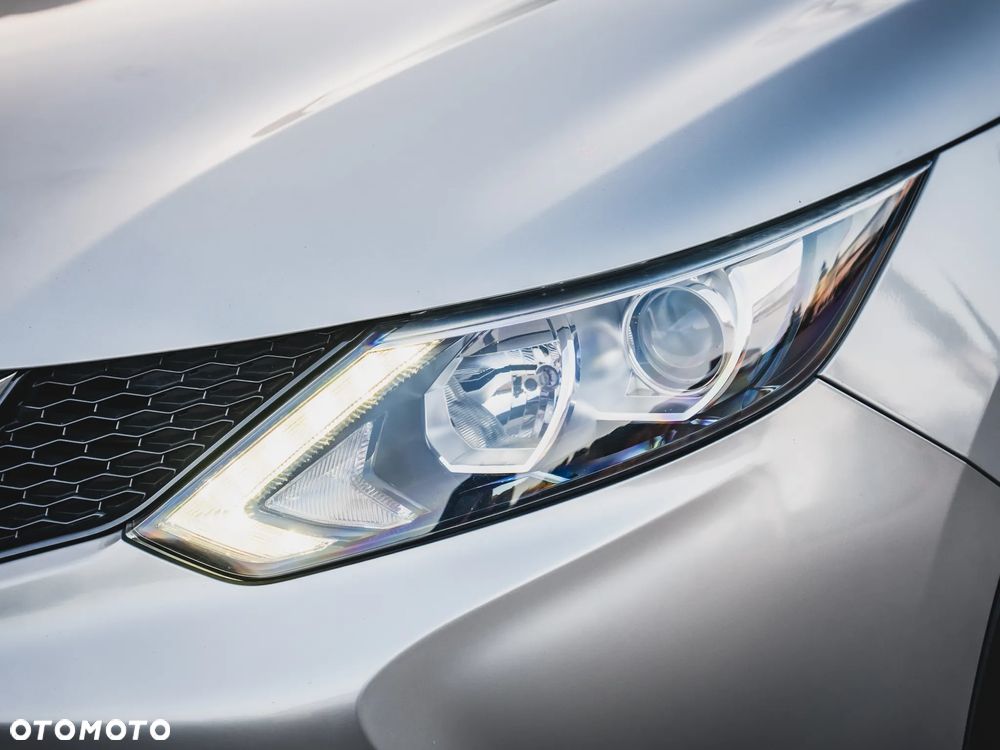 Nissan Qashqai 1.2 DIG-T 360 - 5