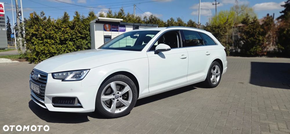 Audi A4 Avant 40 TFSI S tronic - 4