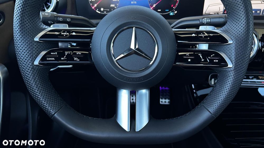 Mercedes-Benz Klasa A 200 AMG Line 7G-DCT - 16