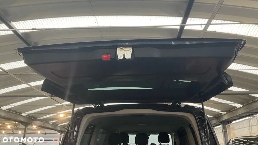 Mercedes-Benz Vito - 14