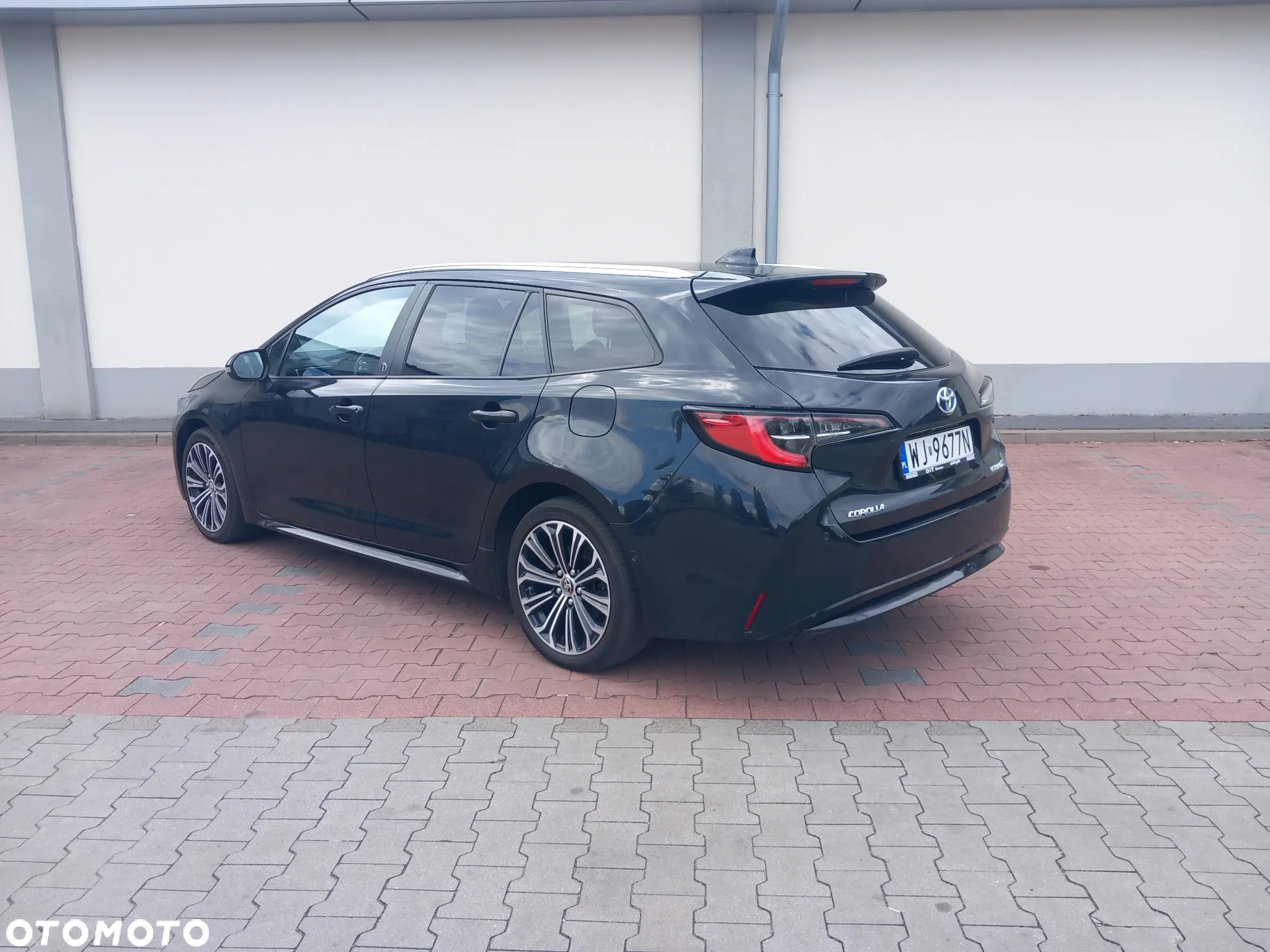 Toyota Corolla - 13