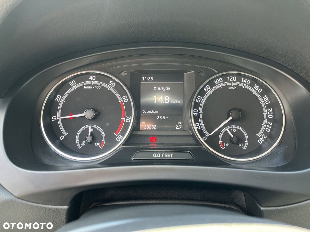 Skoda RAPID 1.0 TSI Ambition - 15