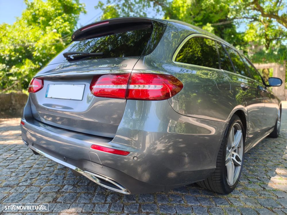 Mercedes-Benz E 220 d AMG - 24