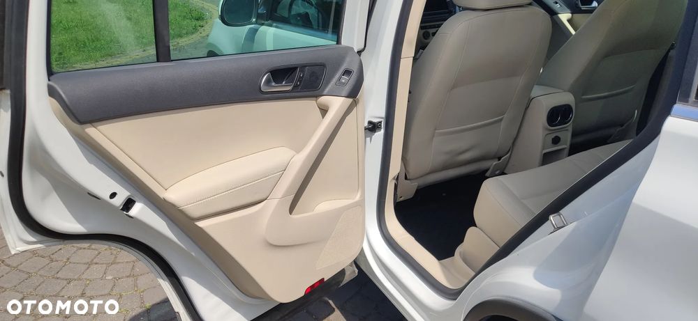 Volkswagen Tiguan 2.0 TSI 4Motion DSG Sport & Style - 22