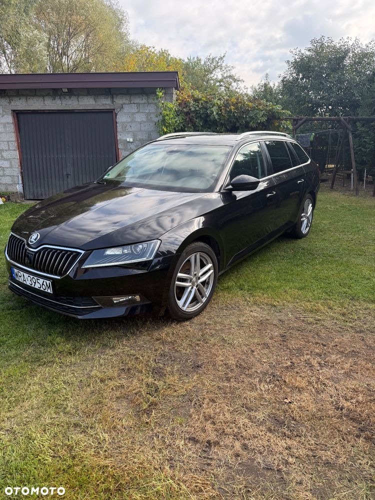 Skoda Superb 2019 photo 3