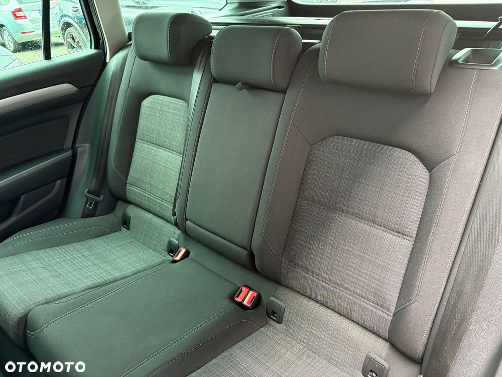Volkswagen Passat 2.0 TDI EVO Business DSG - 12