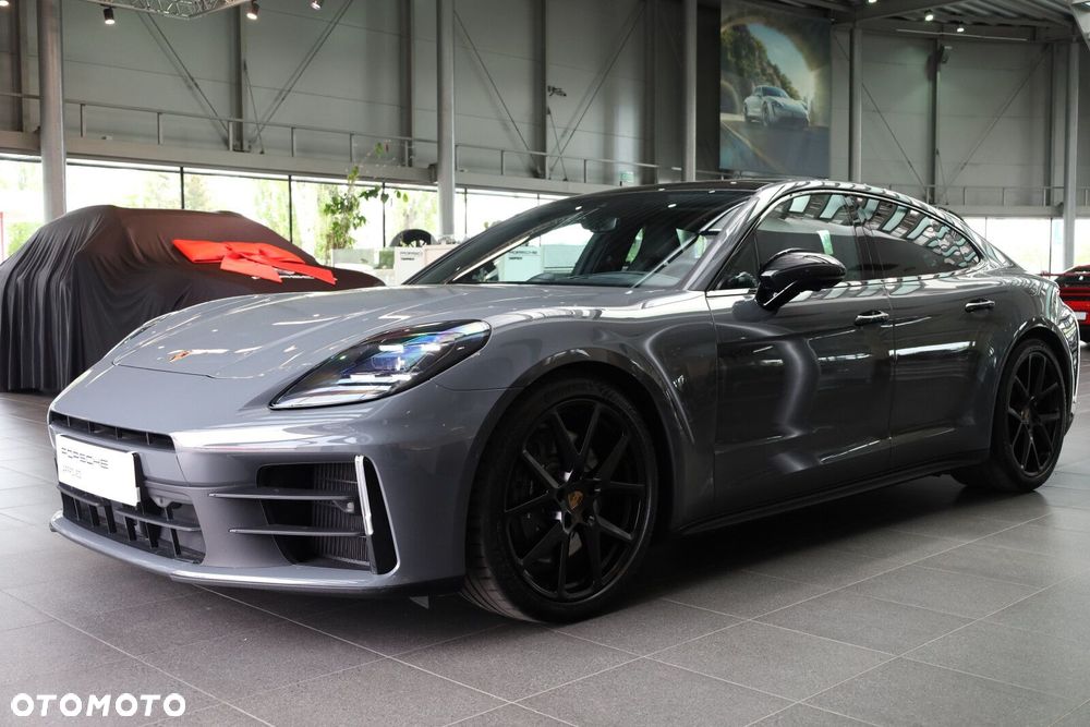 Porsche Panamera - 3