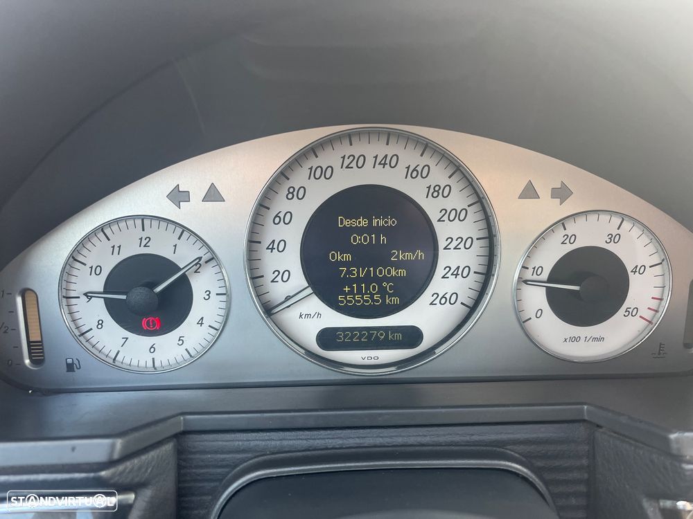 Mercedes-Benz E 220 CDI Avantgarde - 15