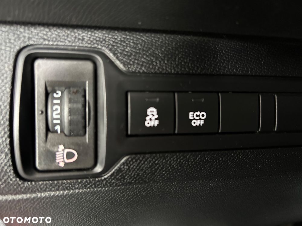 Peugeot 308 1.2 PureTech Active Pack S&S - 38