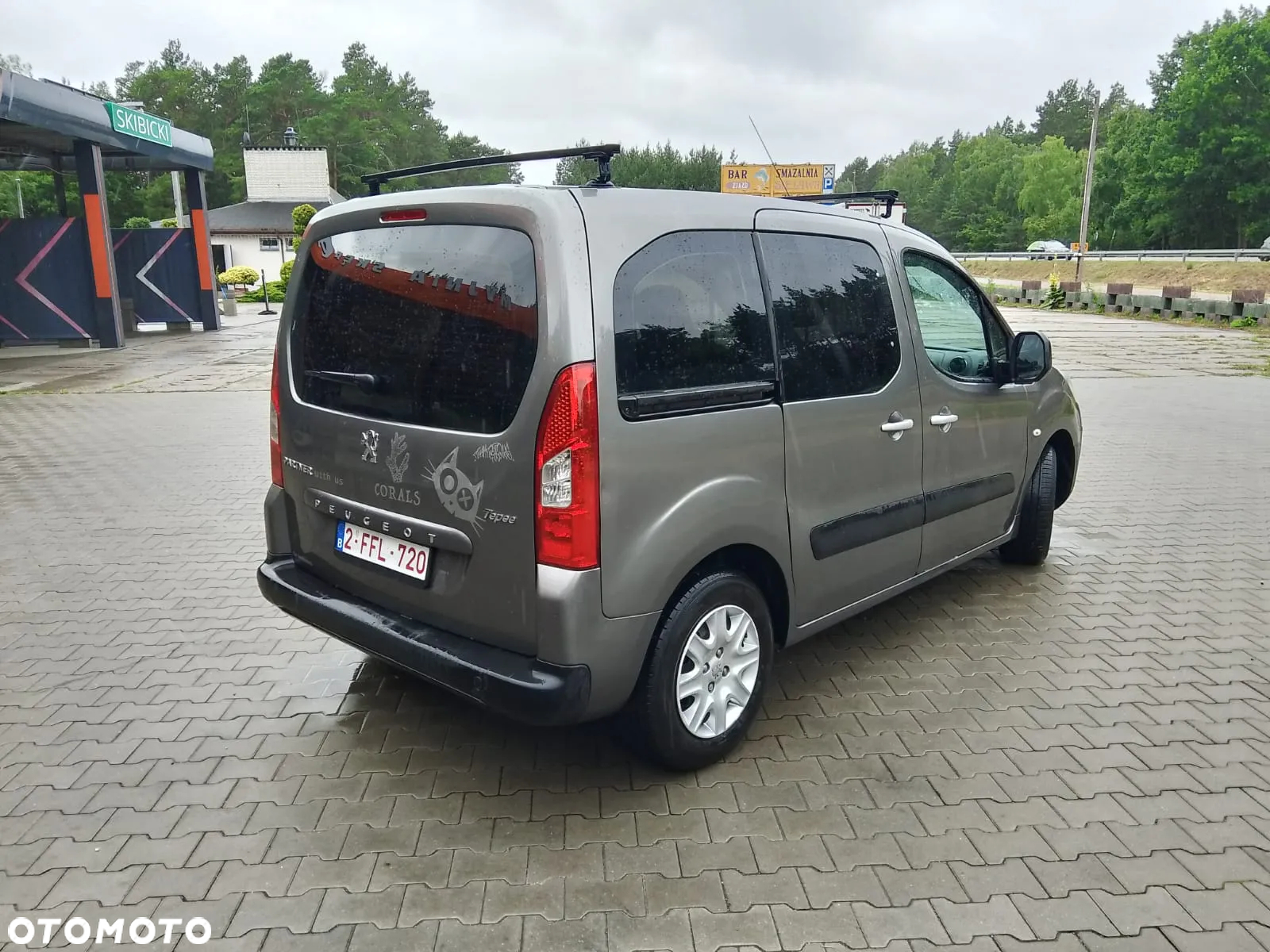 Peugeot Partner Tepee 90 Family - 23