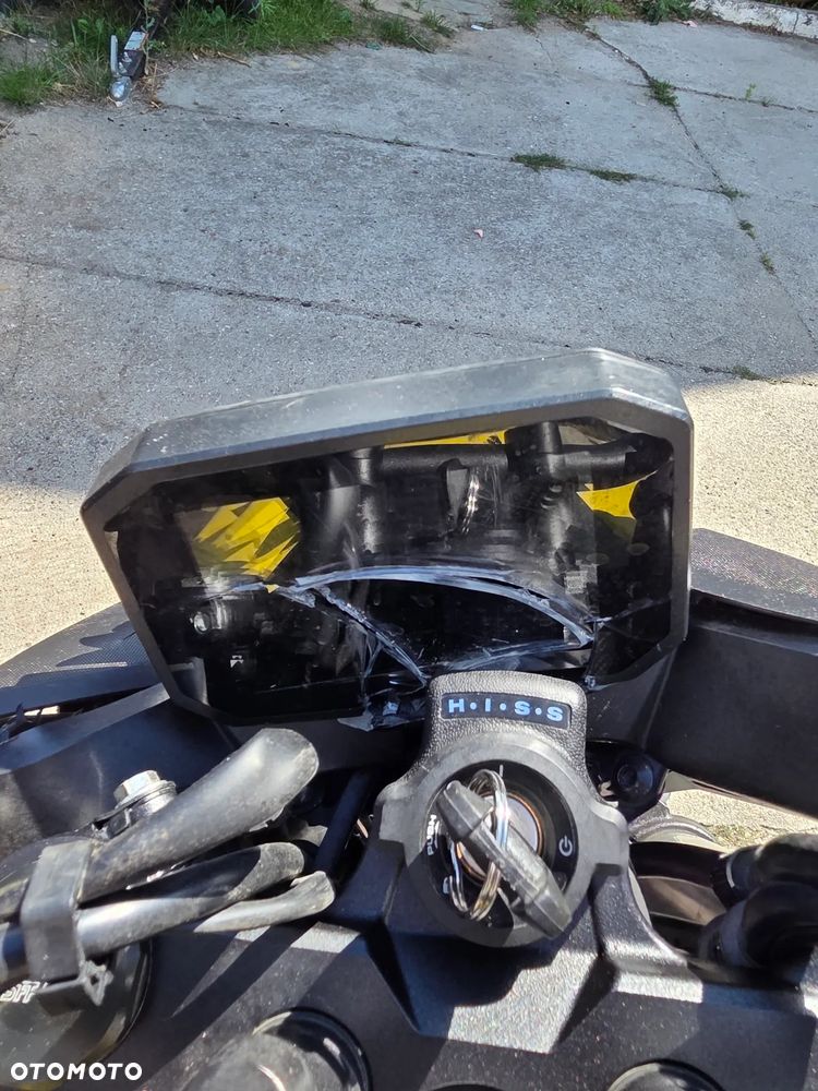 Honda Hornet - 11