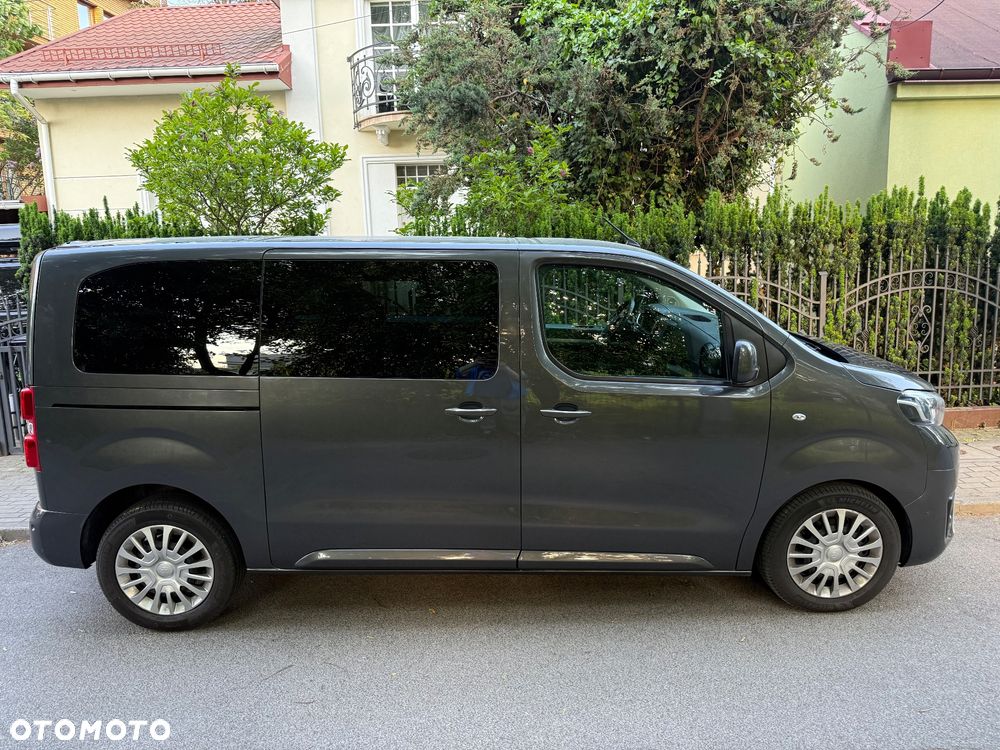 Toyota ProAce Kombi D-4D Medium 2,8t - 5