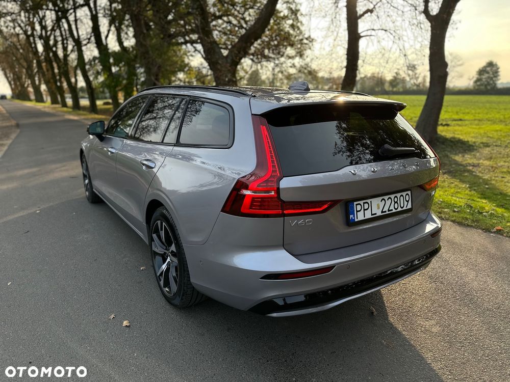 Volvo V60 B4 B Ultra Dark - 8
